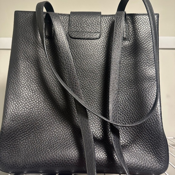 Salvatore Ferragamo black leather bag - Picture 2 of 6